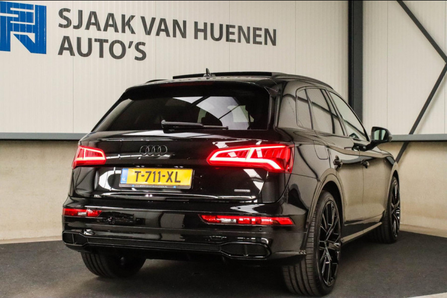 Audi Q5 55 TFSI e Quattro Competition Pro Line S S-Line 367pk Automaat Luchtvering|Panoramadak|Virtual Cockpit|S kuipstoelen|Black