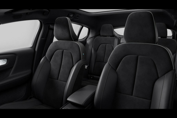 Volvo C40 252PK Single Motor Extended Range Plus 82 kWh / Long range / Google Infotainment / Adaptieve cruise control / Apple carplay / Panoramadak / Stoel- en stuurwielverwarming / Parkeersensoren met camera / Elektrische achterklep