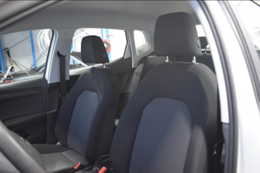 Seat Arona 1.0 TSI Airco | Cruise |Trekhaak | Nederlandse auto