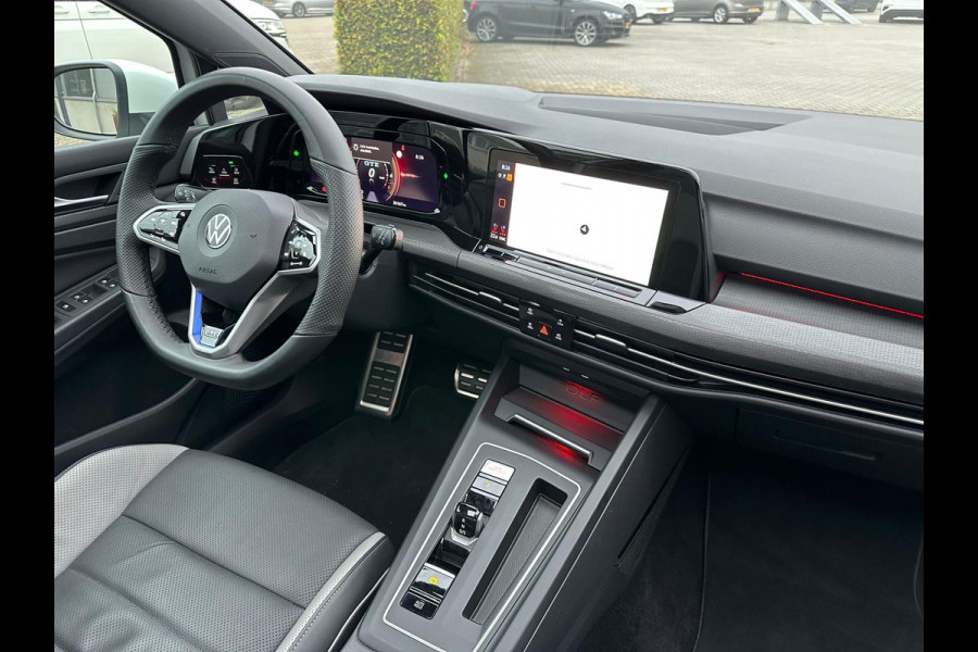 Volkswagen Golf 1.4 TSI PHEV GTE 245pk DSG 1e|Panoramadak|Virtual Cockpit|IQ Light LED|Lederen kuipstoelen elektrisch + Ventilatie