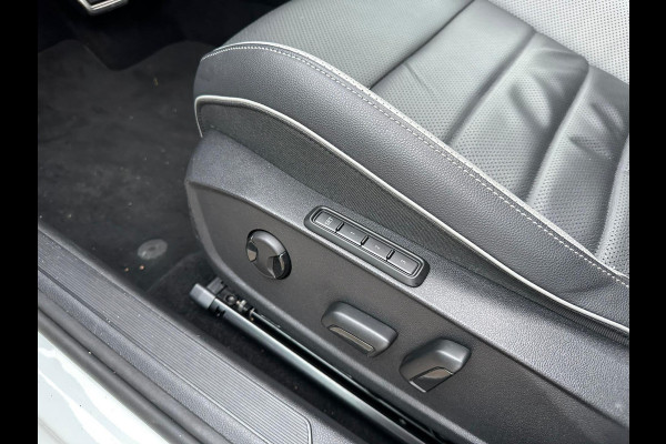 Volkswagen Golf 1.4 TSI PHEV GTE 245pk DSG 1e|Panoramadak|Virtual Cockpit|IQ Light LED|Lederen kuipstoelen elektrisch + Ventilatie