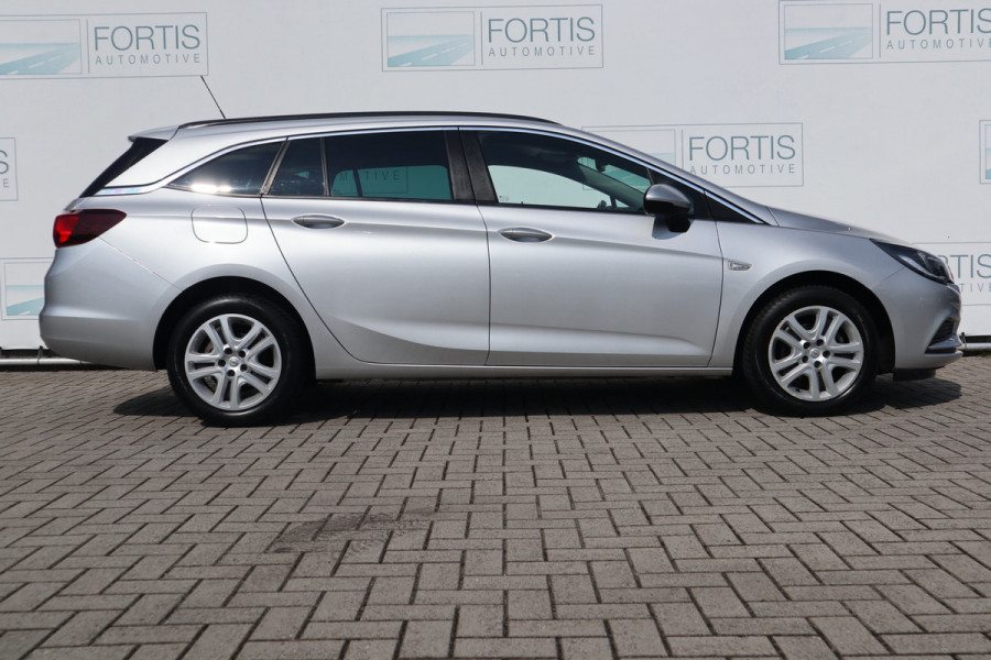 Opel Astra Sports Tourer 1.0 Turbo Business NL Auto/ Apple Carplay/ Airco/ Navi/ DEALER ONDERH/ Cruise. 2de PINSTERDAG GEOPEND VAN 10:00 T/M 16:00 UUR