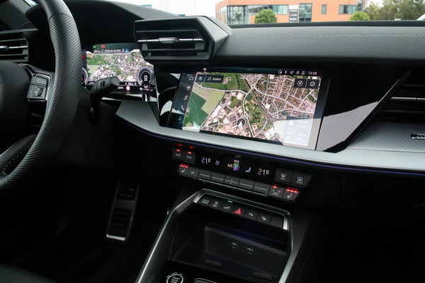 Audi A3 Sportback 45TFSI e PHEV S Edition Competition S-line 245pk S-Tronic Elektrische Kuipstoelen|Virtual Cockpit|Panoramadak|19