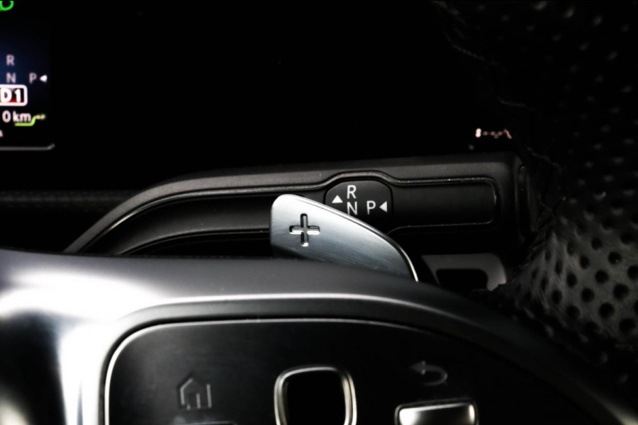 Mercedes-Benz A-Klasse A250e AMG Limousine - Sfeerverlichting - Carplay