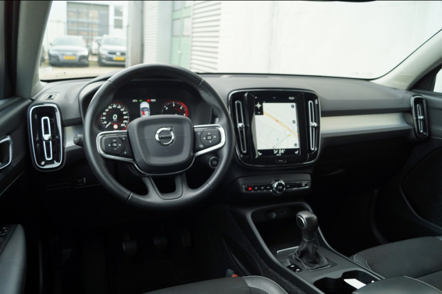 Volvo XC40 2.0 D3 150pk Momentum -NAVI-LED-ECC-PDC-CAM-