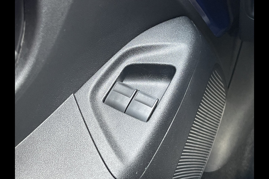 Peugeot 108 1.0 e-VTi Syle TOP! | Airco | Elektrisch Vouwdak | CarPlay | Camera | RIJKLAAR!