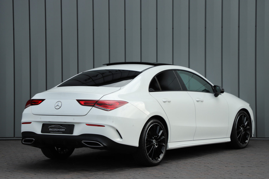 Mercedes-Benz CLA-Klasse 200 AMG Aut7 Sfeerverlichting Panoramadak Stoelverw. 19" Led 2022.