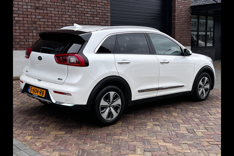 Kia Niro 1.6 GDi PHEV ExecutiveLine / Schuif-Kantel Dak / Leder Interieur + Memory / Adaptive Cruise / Navigatie + Camera