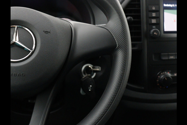 Mercedes-Benz eVito Extra Lang 100% Elektrisch Camera Navigatie Betimmering Stoelverwarming Airco 24 maanden Certified garantie