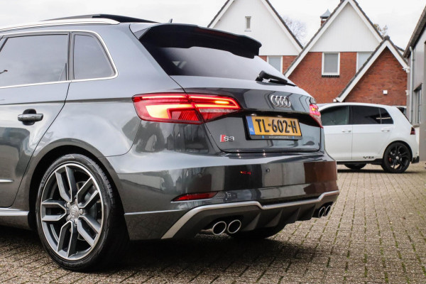 Audi A3 Sportback 2.0TFSI S3 quattro Facelift 310pk S-Tronic! 1e|DLR|Kuipstoelen|Virtual Cockpit|Panoramadak|LED Matrix|B&O|ACC|18