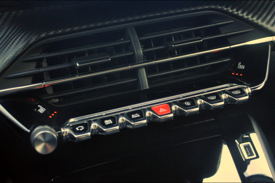 Peugeot 208 1.2 PureTech 100 PK Allure Pack |Zeer nette staat! | Camera | Keyless Entry