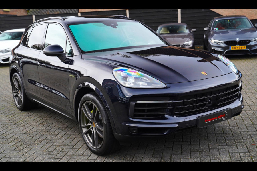 Porsche Cayenne 3.0 E-Hybrid | Sport Chrono | Bose Sound | Panorama | Luchtvering | Trekhaak | Adaptieve Cruise | 360 camera | NAP