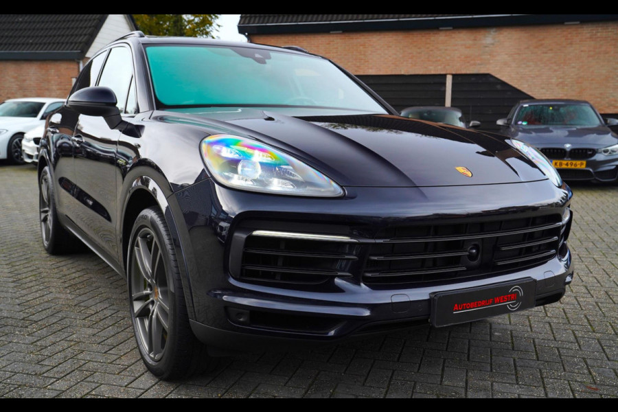 Porsche Cayenne 3.0 E-Hybrid | Sport Chrono | Bose Sound | Panorama | Luchtvering | Trekhaak | Adaptieve Cruise | 360 camera | NAP