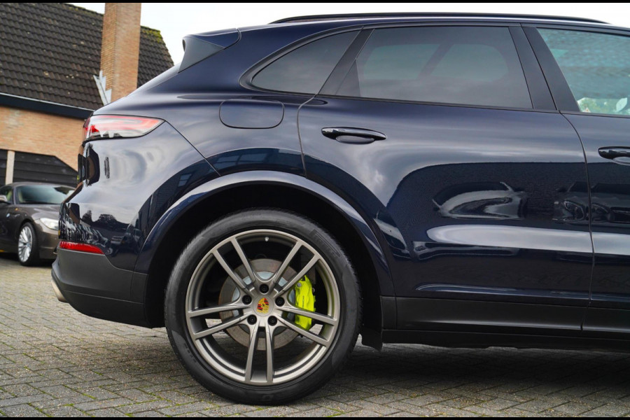 Porsche Cayenne 3.0 E-Hybrid | Sport Chrono | Bose Sound | Panorama | Luchtvering | Trekhaak | Adaptieve Cruise | 360 camera | NAP