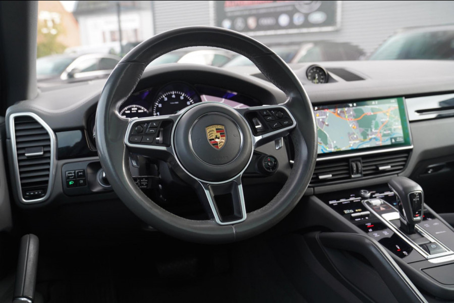 Porsche Cayenne 3.0 E-Hybrid | Sport Chrono | Bose Sound | Panorama | Luchtvering | Trekhaak | Adaptieve Cruise | 360 camera | NAP