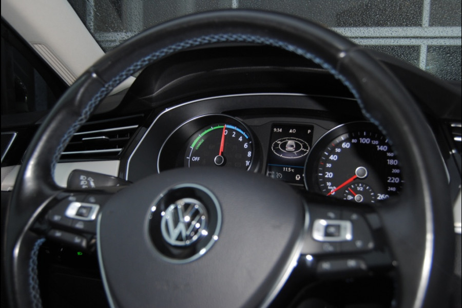 Volkswagen Passat Variant 1.4 TSI GTE Con. Ser