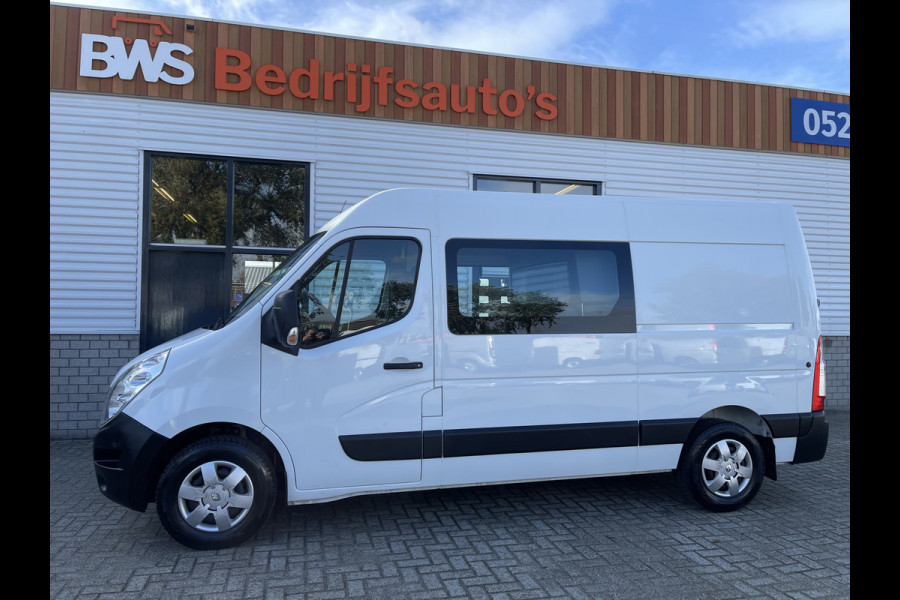 Renault Master T35 2.3 dCi 130pk L2H2 DC 6 persoons / vaste prijs rijklaar € 15.950 ex btw / lease vanaf € 311 / airco / cruise control / navigatie / trekhaak 2500 kg / pdc achter !