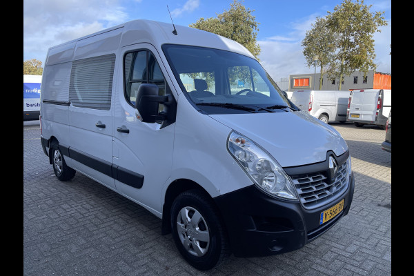 Renault Master T35 2.3 dCi 130pk L2H2 DC 6 persoons / vaste prijs rijklaar € 15.950 ex btw / lease vanaf € 311 / airco / cruise control / navigatie / trekhaak 2500 kg / pdc achter !