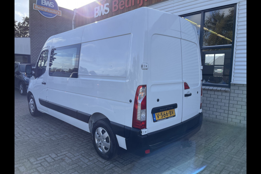 Renault Master T35 2.3 dCi 130pk L2H2 DC 6 persoons / vaste prijs rijklaar € 15.950 ex btw / lease vanaf € 311 / airco / cruise control / navigatie / trekhaak 2500 kg / pdc achter !