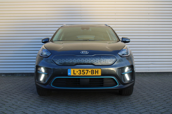 Kia e-Niro ExecutiveLine 64 kWh | 3 Fase | Airco | Navi | Camera | 17"LM |