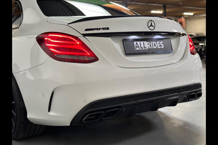 Mercedes-Benz C-Klasse 63 AMG | sfeerverlichting | 360 camera | 20 inch velgen