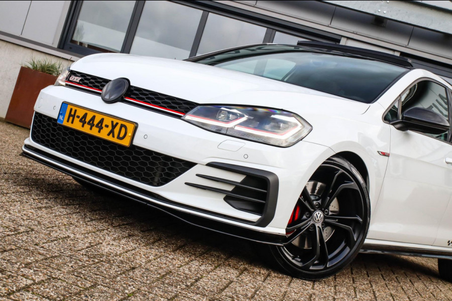 Volkswagen Golf 2.0 TSI GTI TCR DSG automaat! 2e|DLR|Virtual Cockpit|Panoramadak|Alcantara|Camera|Keyless|DynAudio|CarPlay|19inch