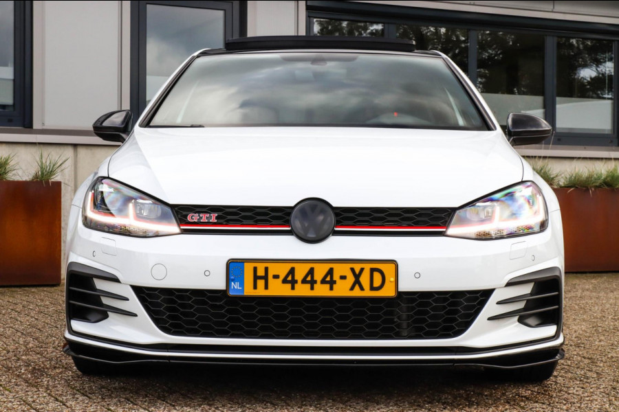 Volkswagen Golf 2.0 TSI GTI TCR DSG automaat! 2e|DLR|Virtual Cockpit|Panoramadak|Alcantara|Camera|Keyless|DynAudio|CarPlay|19inch