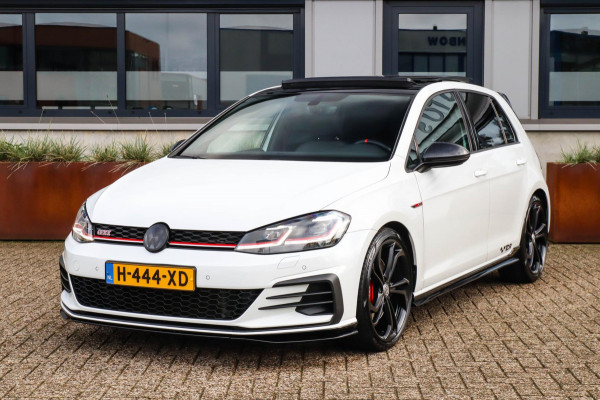 Volkswagen Golf 2.0 TSI GTI TCR DSG automaat! 2e|DLR|Virtual Cockpit|Panoramadak|Alcantara|Camera|Keyless|DynAudio|CarPlay|19inch