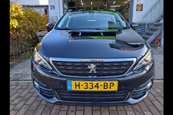 Peugeot 308 SW 1.2 PureTech Blue Lease Executive