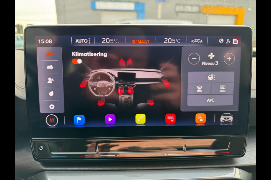 CUPRA Formentor 1.5 TSI DSG LED Pano Carplay Lane Camera ACC