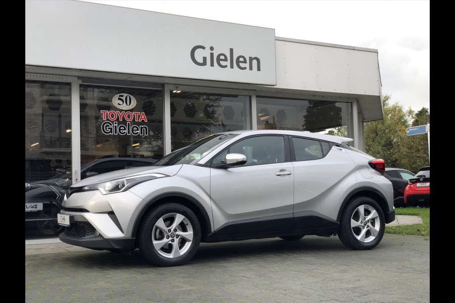 Toyota C-HR 1.2 Turbo Dynamic | Navigatie, Parkeercamera, Lichtmetalen velgen, DAB+, Keyless, Licht + Regensensor