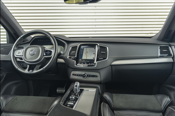 Volvo XC90 7pers. T8 AWD Aut. R-Design Intellisafe Trekhaak Parkeercamera Panoramadak 390pk