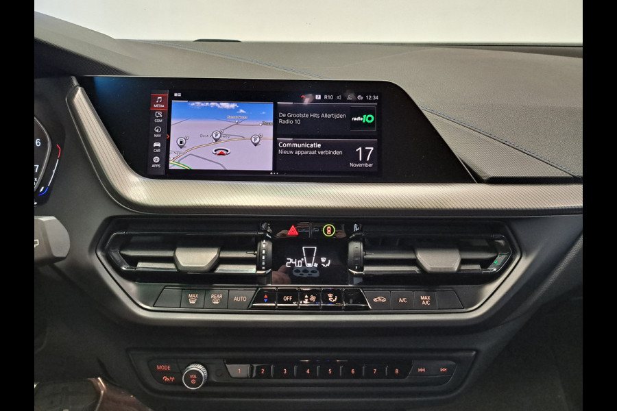 BMW 1-serie 118i Executive M-sport Navigatie Cruise Control ACC VCP 18lmv Climate control Apple carplay 2 jaar garantie mogelijk* (vraag naar de voorwaarden)