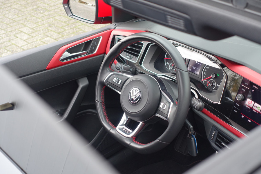 Volkswagen Polo 2.0 TSI GTI | Pano dak
