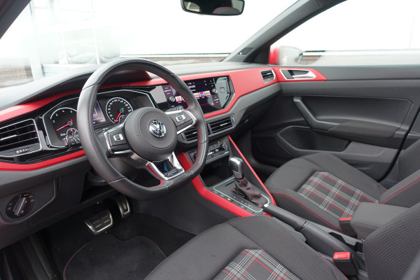Volkswagen Polo 2.0 TSI GTI | Pano dak