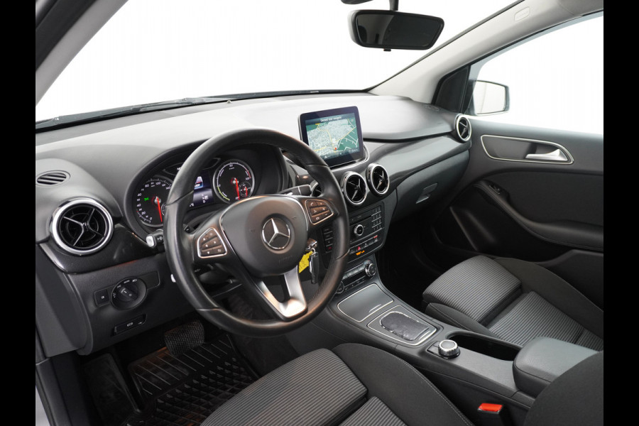 Mercedes-Benz B-Klasse 250e 28kWh Camera Navi Tel. Cruise Pdc Ecc Led Stoelverw. Isofix 16''LM Lease Edition 55.000 nieuw!