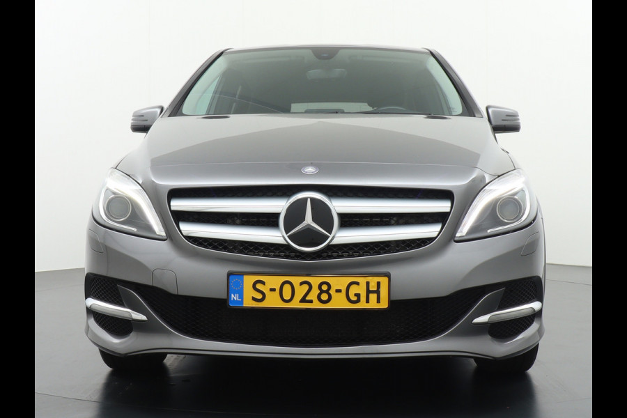 Mercedes-Benz B-Klasse 250e 28kWh Camera Navi Tel. Cruise Pdc Ecc Led Stoelverw. Isofix 16''LM Lease Edition 55.000 nieuw!