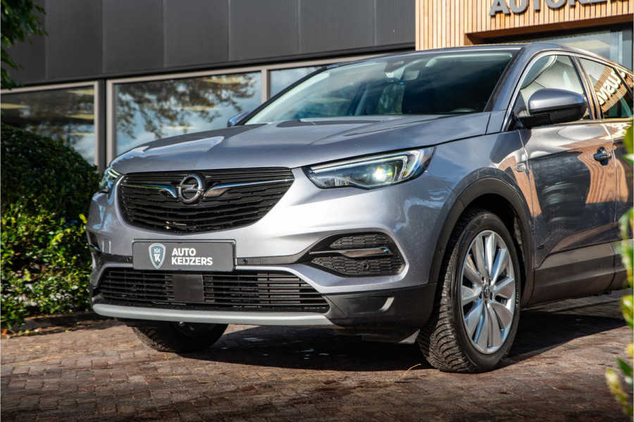 Opel Grandland X 1.6 Turbo Hybrid4 Business Executive Stoelverw. Adapt cruise