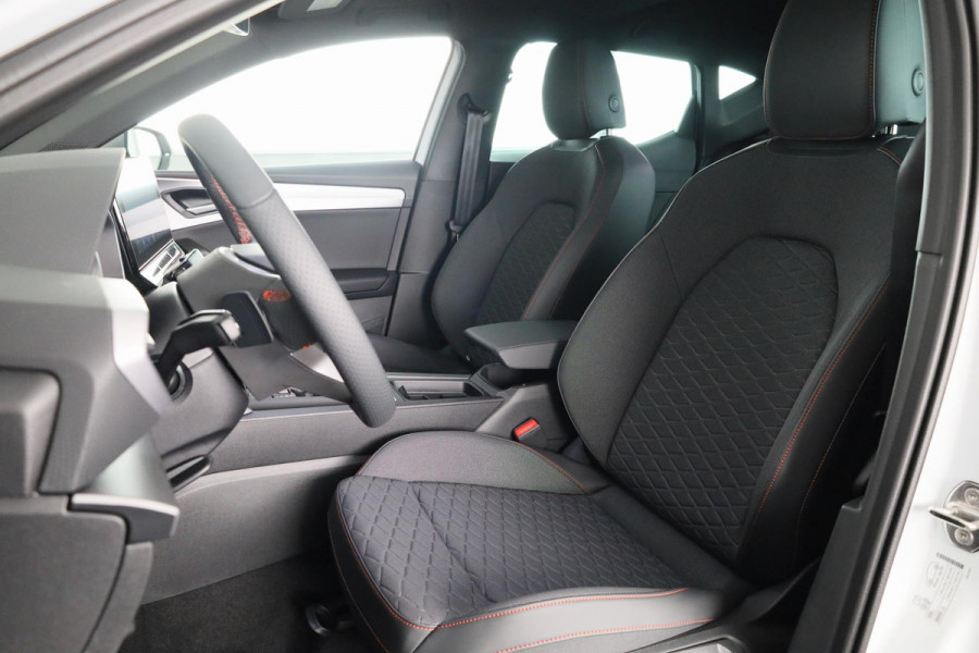 Seat Leon FR PHEV Business Intense 1.4 TSI e-Hybrid 204pk | Schuif-kanteldak | 18 inch |