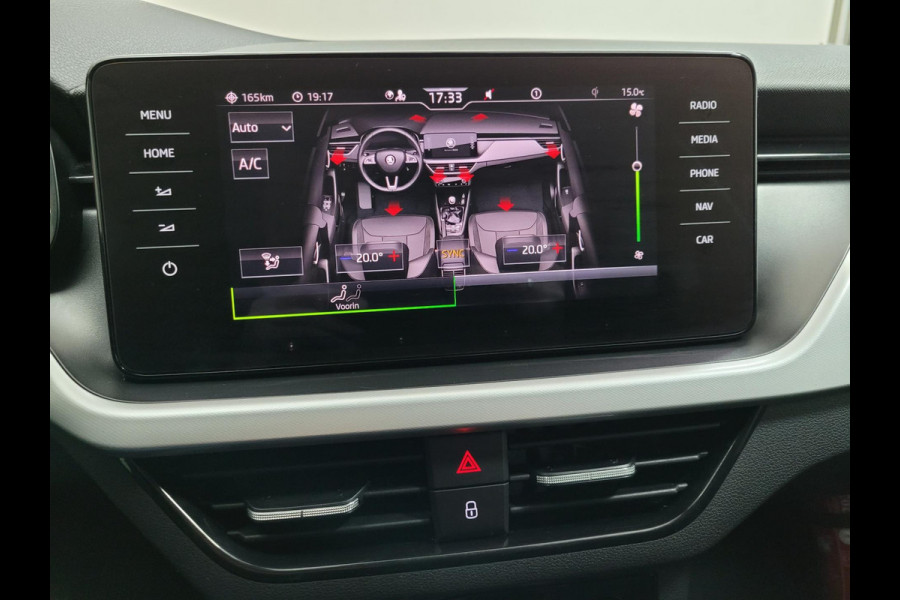 Škoda Kamiq 1.0 TSI Active Sport | Parkeercamera | Parkeersensoren | Carplay | 1e eigenaar | Navigatie | Volle auto!