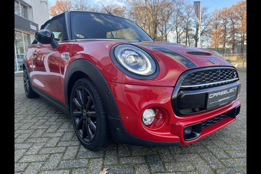 MINI Cabrio 2.0 Cooper S Chili, Harman/Kardon, Adaptive Cruise, Camera, Leder, Head-Up, DAB, Keyless . Een proefrit levert het bewijs. Neem contact op en we maken een afspraak.