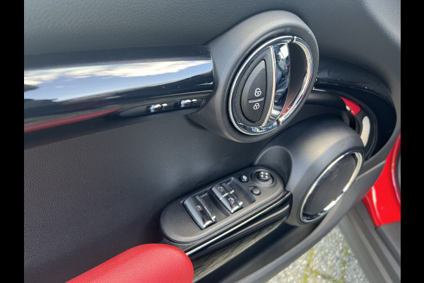 MINI Cabrio 2.0 Cooper S Chili, Harman/Kardon, Adaptive Cruise, Camera, Leder, Head-Up, DAB, Keyless . Een proefrit levert het bewijs. Neem contact op en we maken een afspraak.