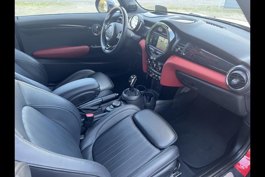 MINI Cabrio 2.0 Cooper S Chili, Harman/Kardon, Adaptive Cruise, Camera, Leder, Head-Up, DAB, Keyless . Een proefrit levert het bewijs. Neem contact op en we maken een afspraak.