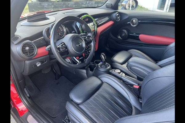 MINI Cabrio 2.0 Cooper S Chili, Harman/Kardon, Adaptive Cruise, Camera, Leder, Head-Up, DAB, Keyless . Een proefrit levert het bewijs. Neem contact op en we maken een afspraak.