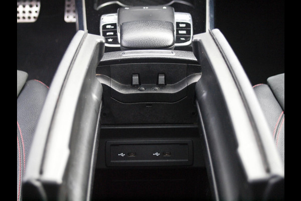Mercedes-Benz Glb 250 4MATIC Premium | Apple Carplay | Camera | Panoramadak | Navi | Cruise Control |