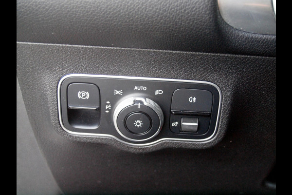 Mercedes-Benz Glb 250 4MATIC Premium | Apple Carplay | Camera | Panoramadak | Navi | Cruise Control |