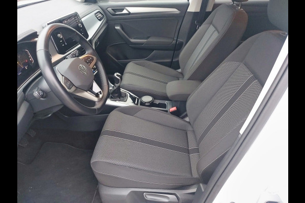 Volkswagen T-Roc 1.0 TSI Life airco,navigatie,virtueeldashbord,parkeersensoren,stoelverwarming,