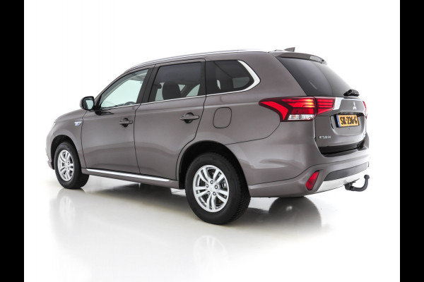 Mitsubishi Outlander 2.0 PHEV Pure AWD (INCL-BTW)  *MICRO-LEDER | NAVI-FULLMAP | KEYLESS | DAB | CAMERA | ECC | PDC | CRUISE | APP.CONNECT*