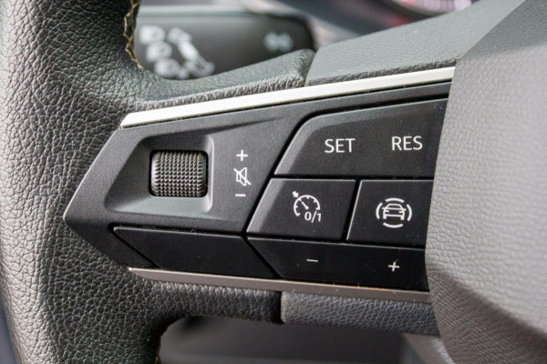 Seat Arona 1.0 TSI Style Business Intense | Prijs rijklaar incl. 12 mnd garantie | Camera Carplay Navi Park-Assist Stoelverw