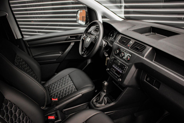 Volkswagen Caddy 2.0 TDI 185PK JB-EDITION / FULL BLACK / SCHROEFSET / LEDEREN BEKLEDING / NIEUWSTAAT / ELEK-PAKKET / AIRCO / APPLE